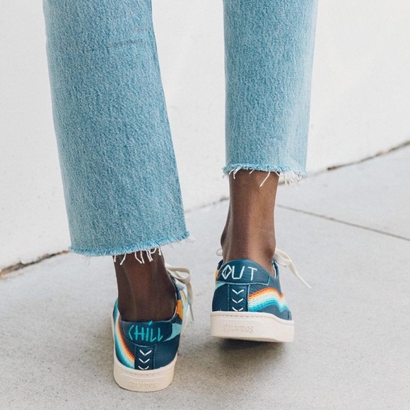 Soludos Womens Original Ibiza Sneaker RainbowWave Blue Colorful Fun School - Picture 4 of 11